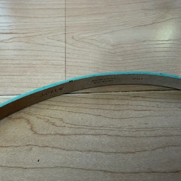 ❌FINAL SALE❌ J. Crew light blue green turquoise leather belt w gold buckle small - Picture 3 of 5